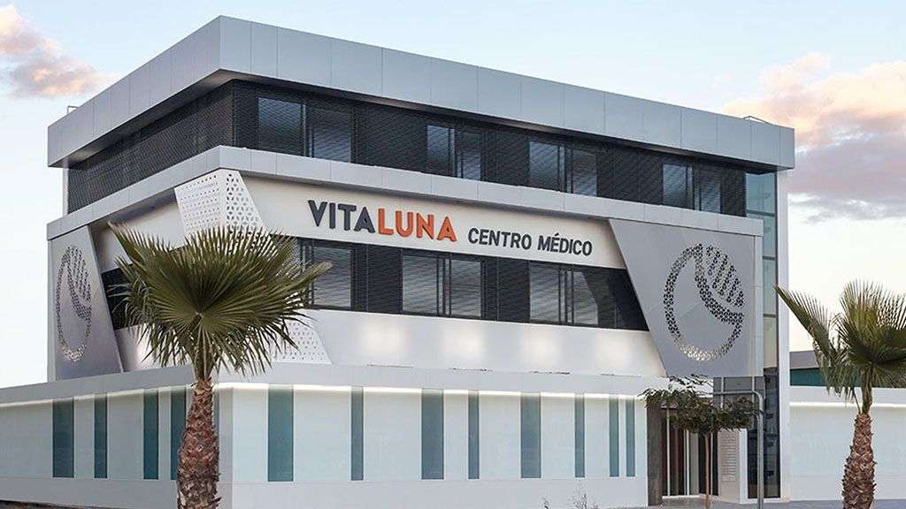 Edificio-centro-vitaluna2.jpg